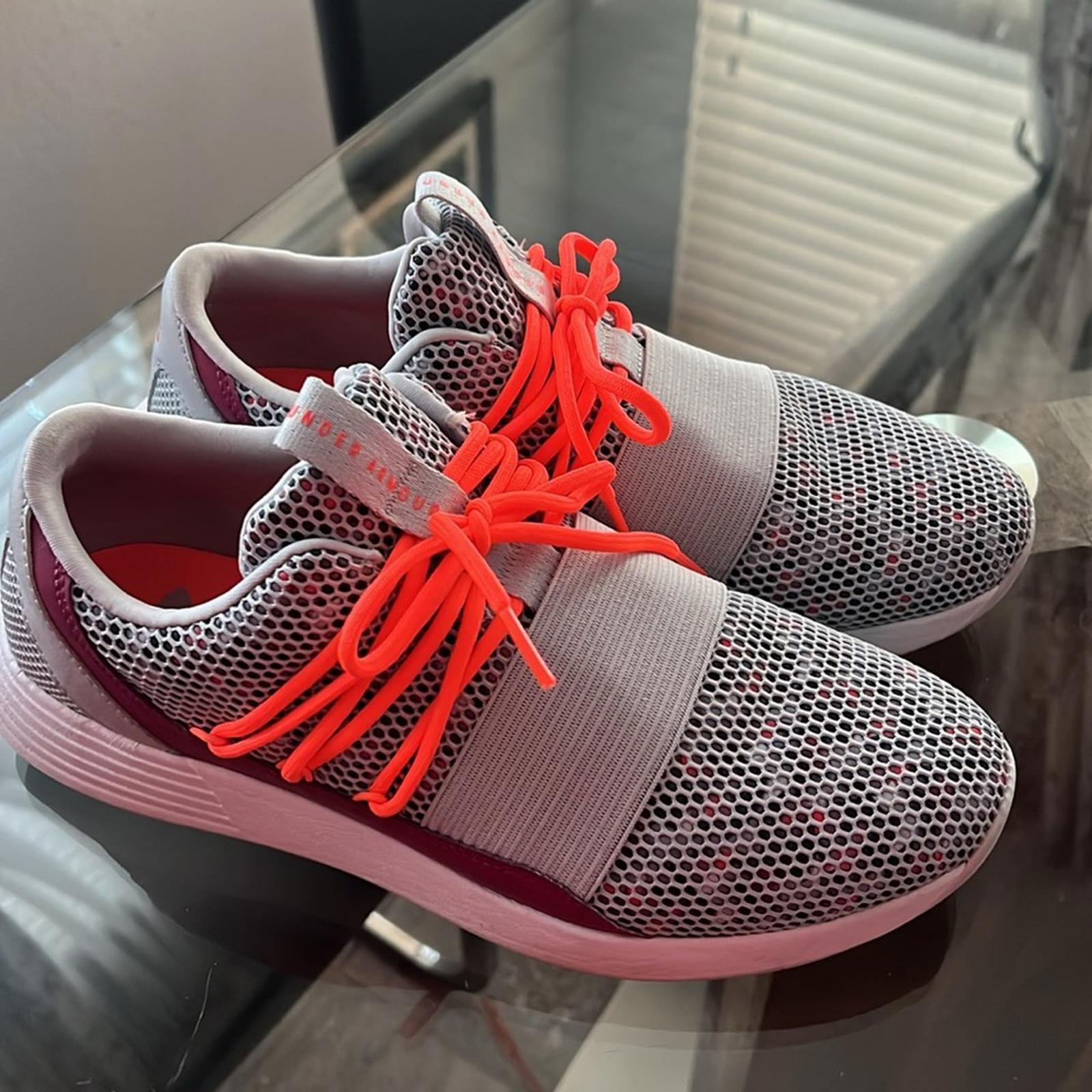 Under Armour UA Breathe Lace Sneakers, Size 11 EXCELLENT!