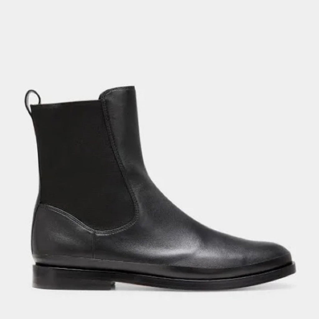 Vince Cecyl Chelsea Leather Boots in Black, Size 7 New w/o Box