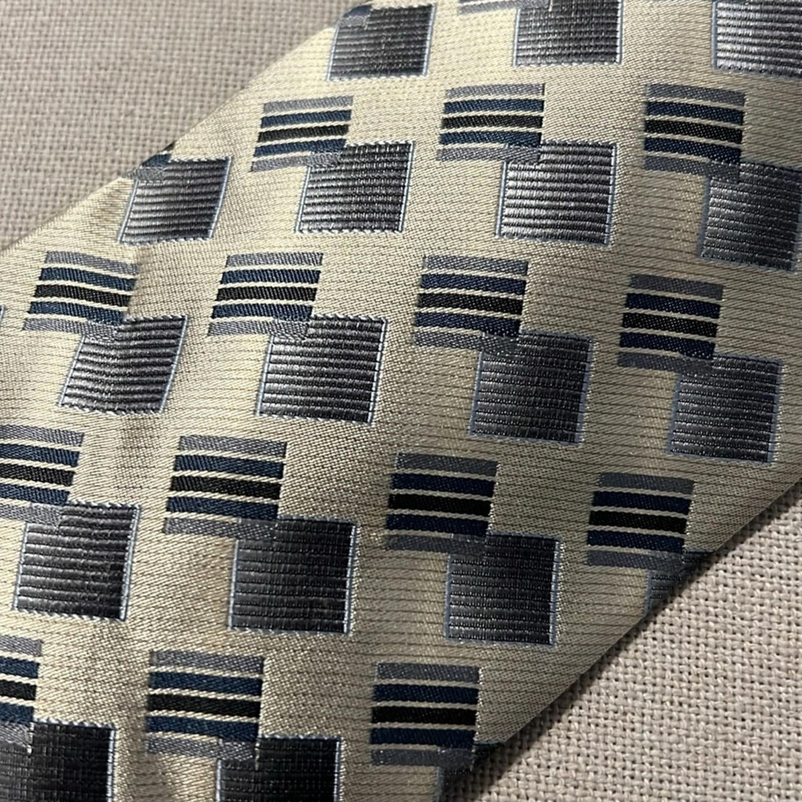 Pavone (Made in Italy) Silk Neck Tie