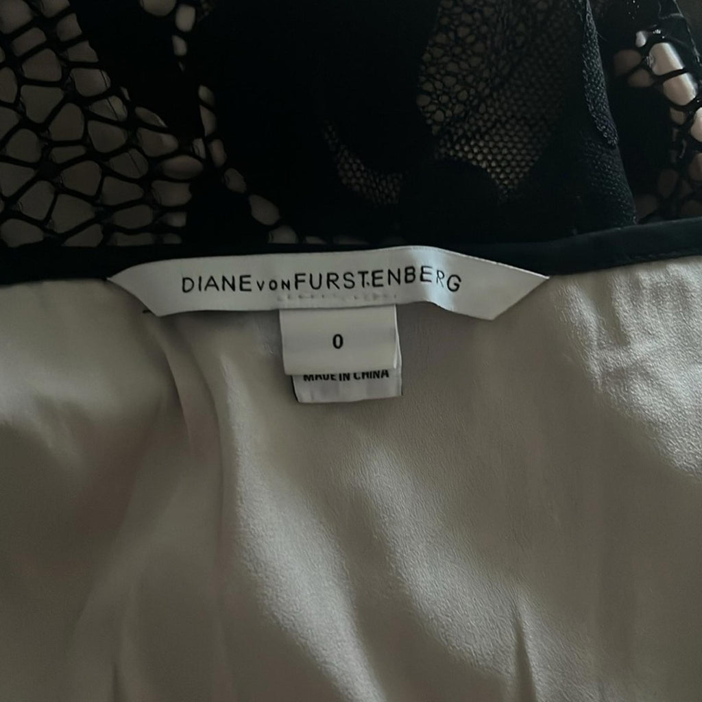 Diane von Furstenberg Shany Lace Jumpsuit, Nougat/Black Size 0 EXCELLENT! $459