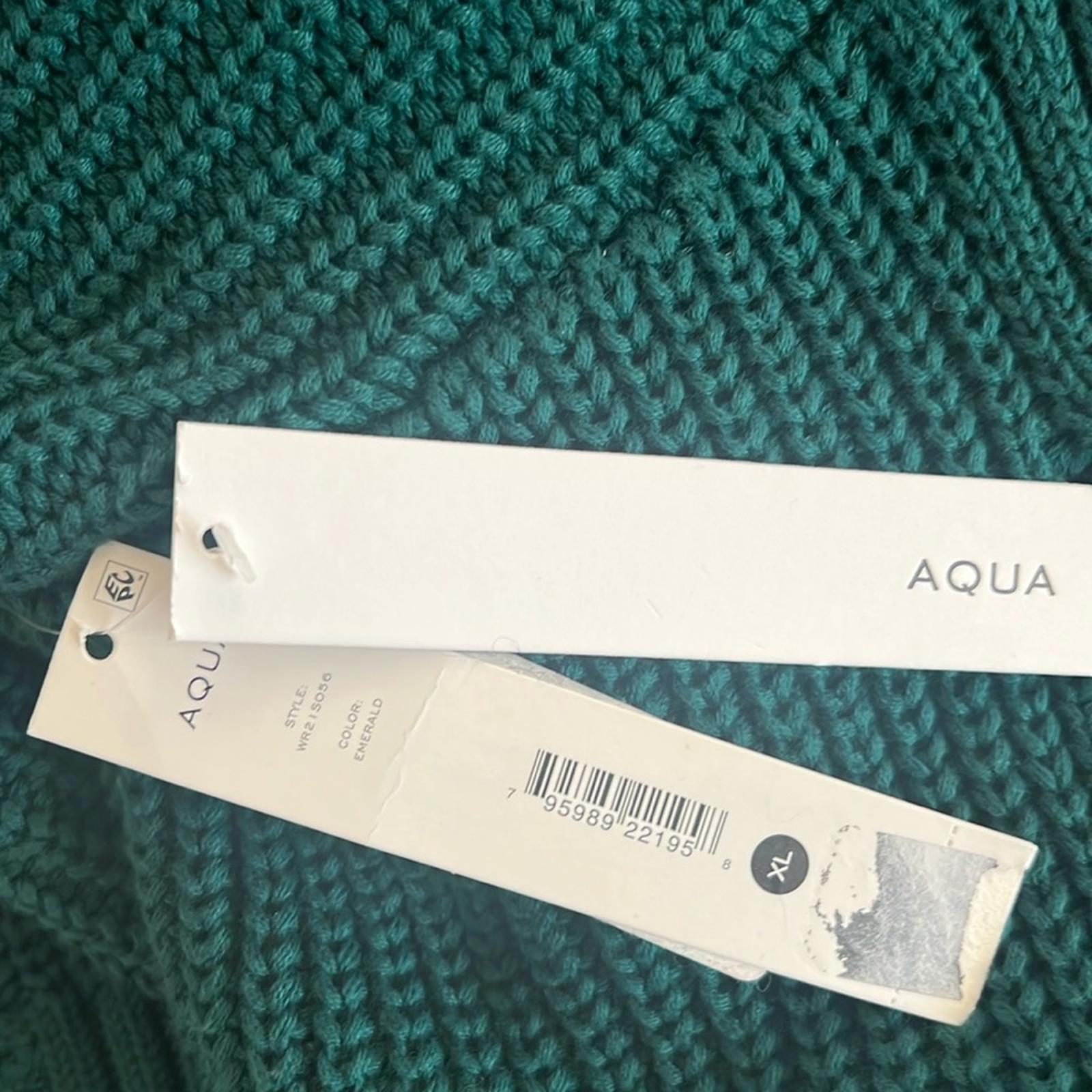 AQUA Cutout Turtleneck Sweater in Emerald Green Size XL New w/Tag