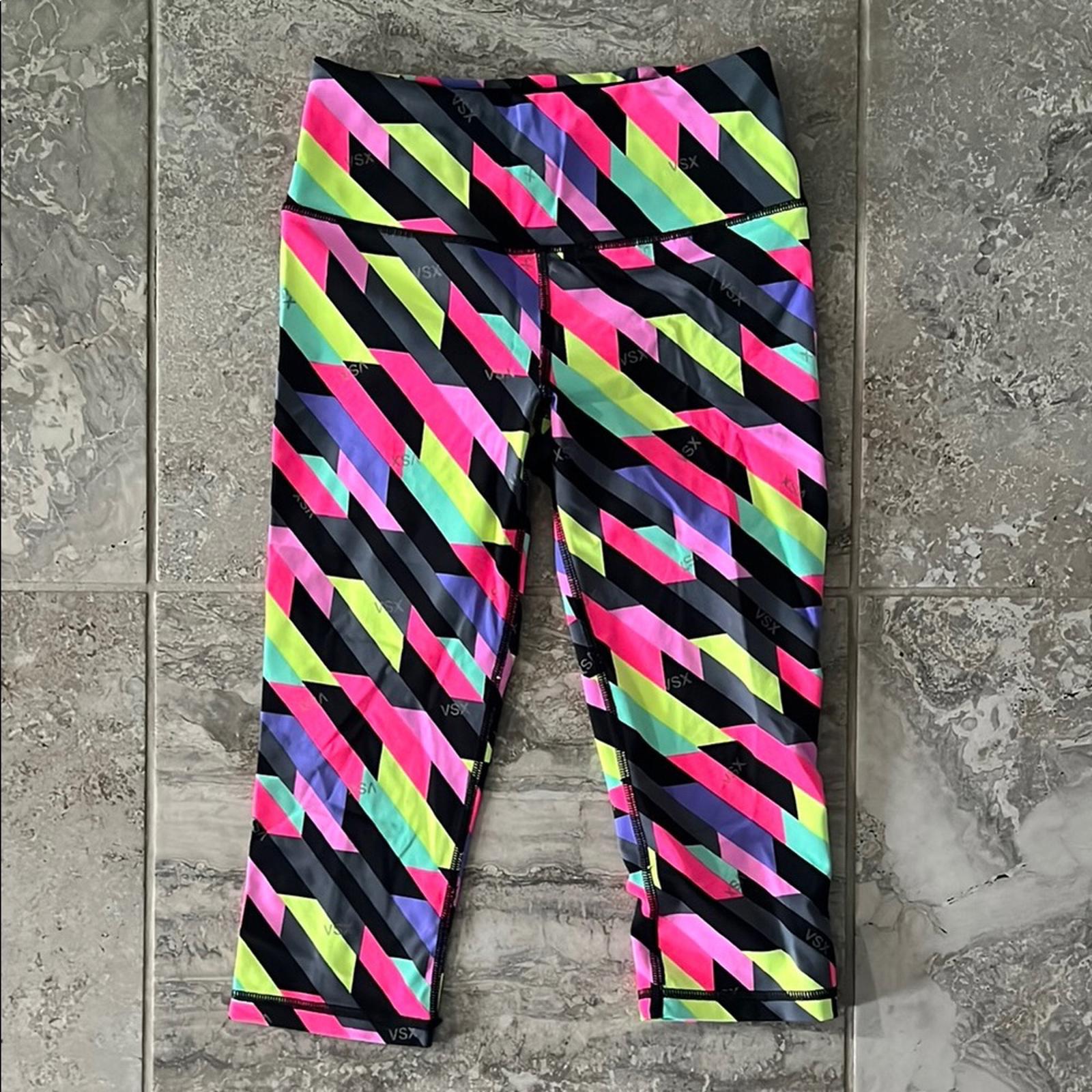 VSX Victoria’s Secret Knockout Vibrant Crop Leggings, Size XS EXCELLENT!