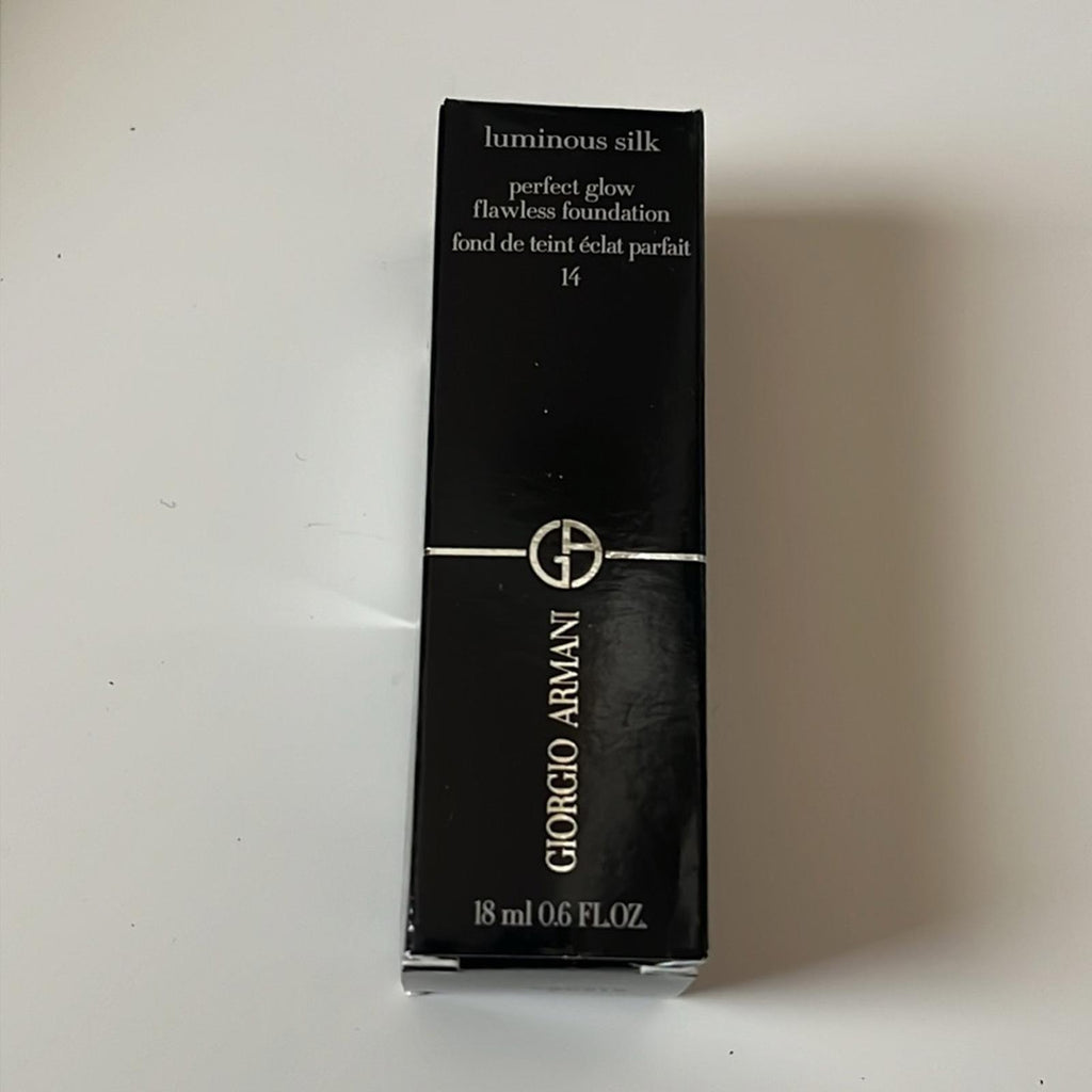 Giorgio Armani Luminous Silk Perfect Glow Flawless Foundation #14 Very Deep NWT