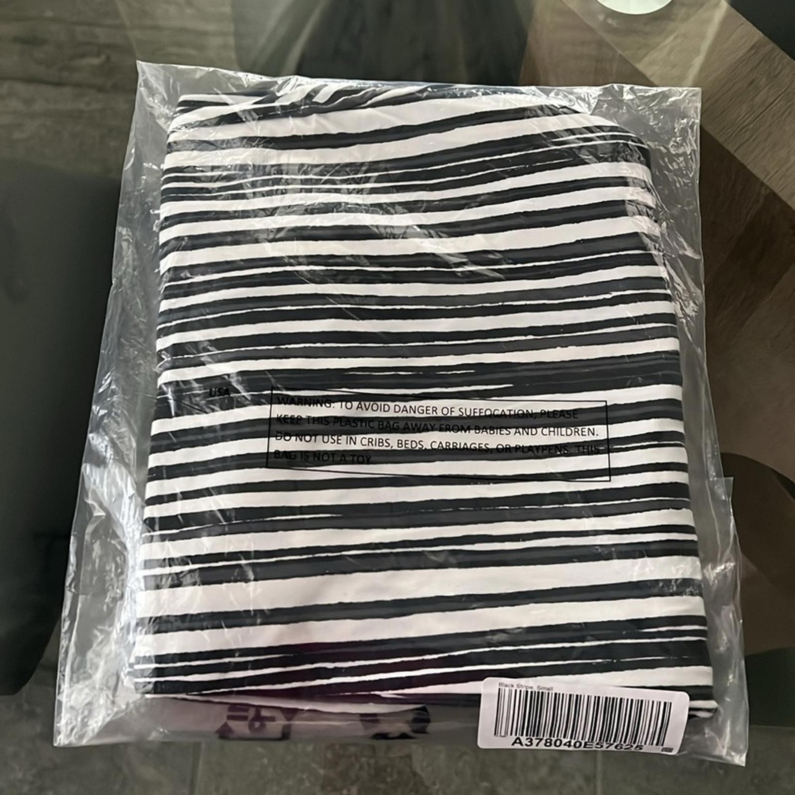 Elizabeth&Clarke Black Stripe Pull-On Wide Leg Pants, Size S, New in Packaging