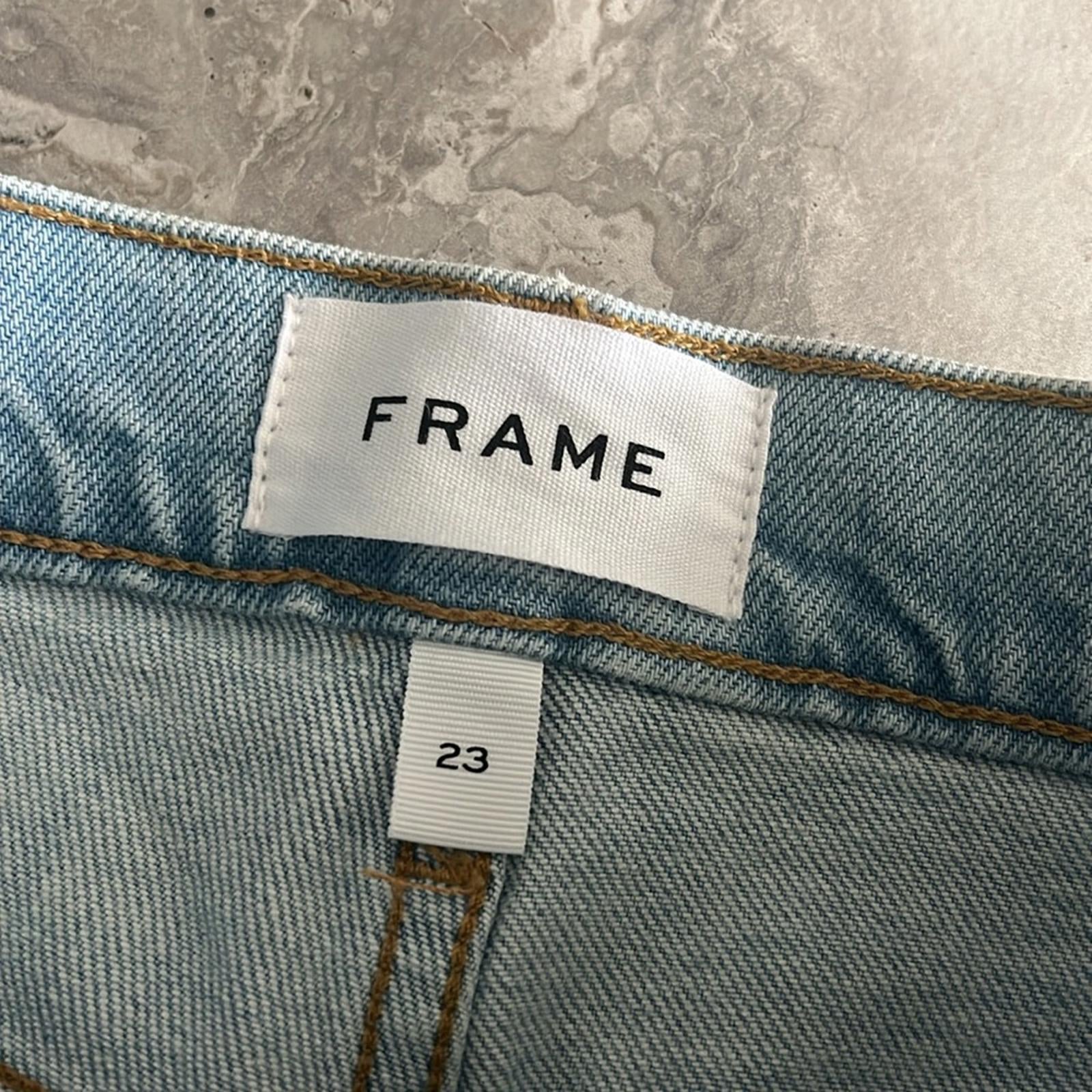 FRAME Denim Le Vintage Bermuda Raw Edge Jean Shorts in Blue Size 23 NWT $195