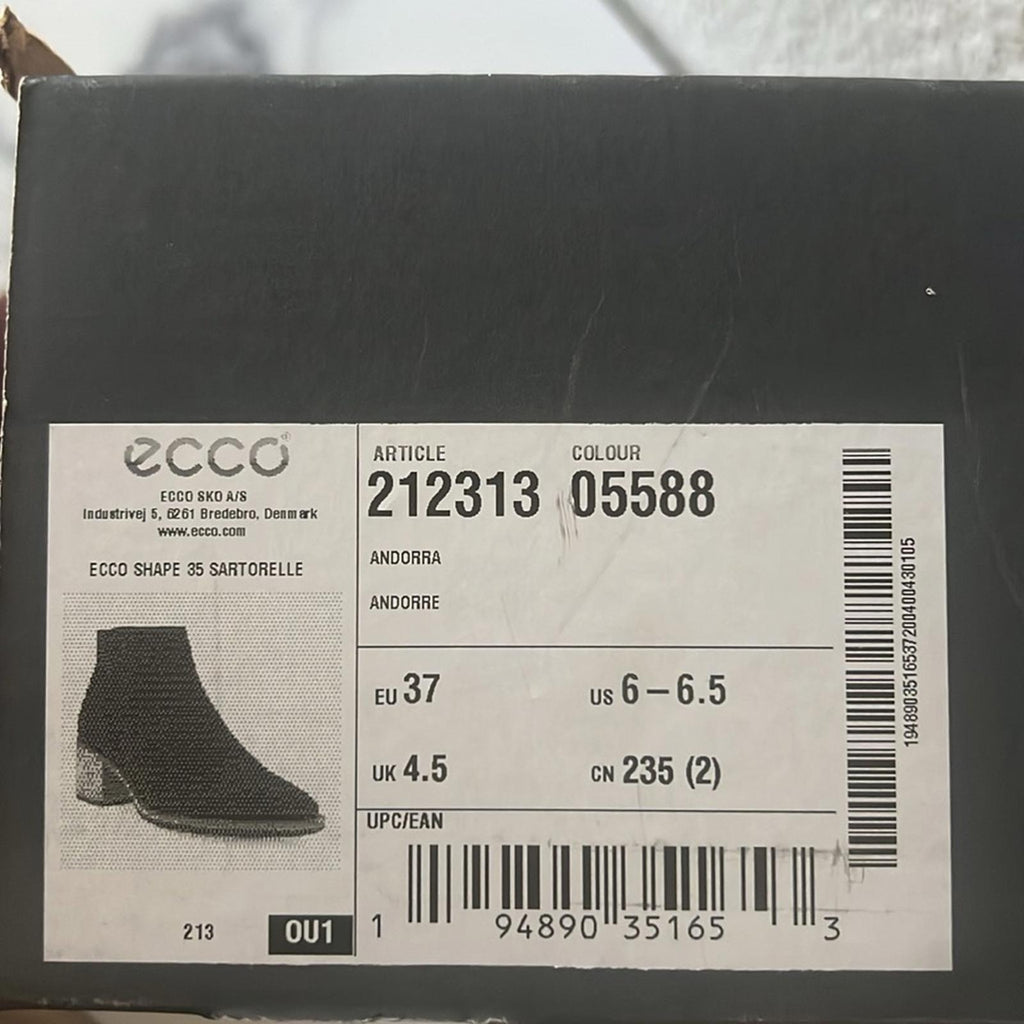 Ecco Shape 35 Sartorelle Water Repellent Ankle Booties Suede Size 37 US6-6.5 NEW