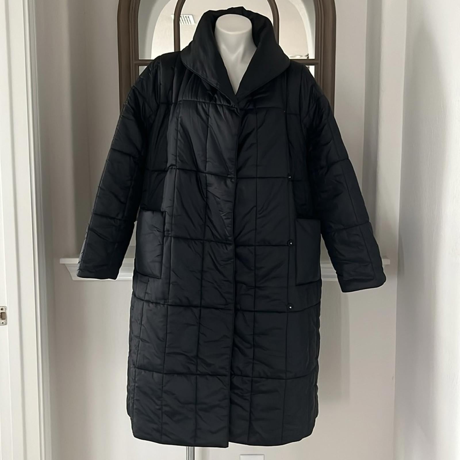 Eileen Fisher Eggshell Recycled Nylon Reversible Coat Size XS New w/Tag SOLD OUT