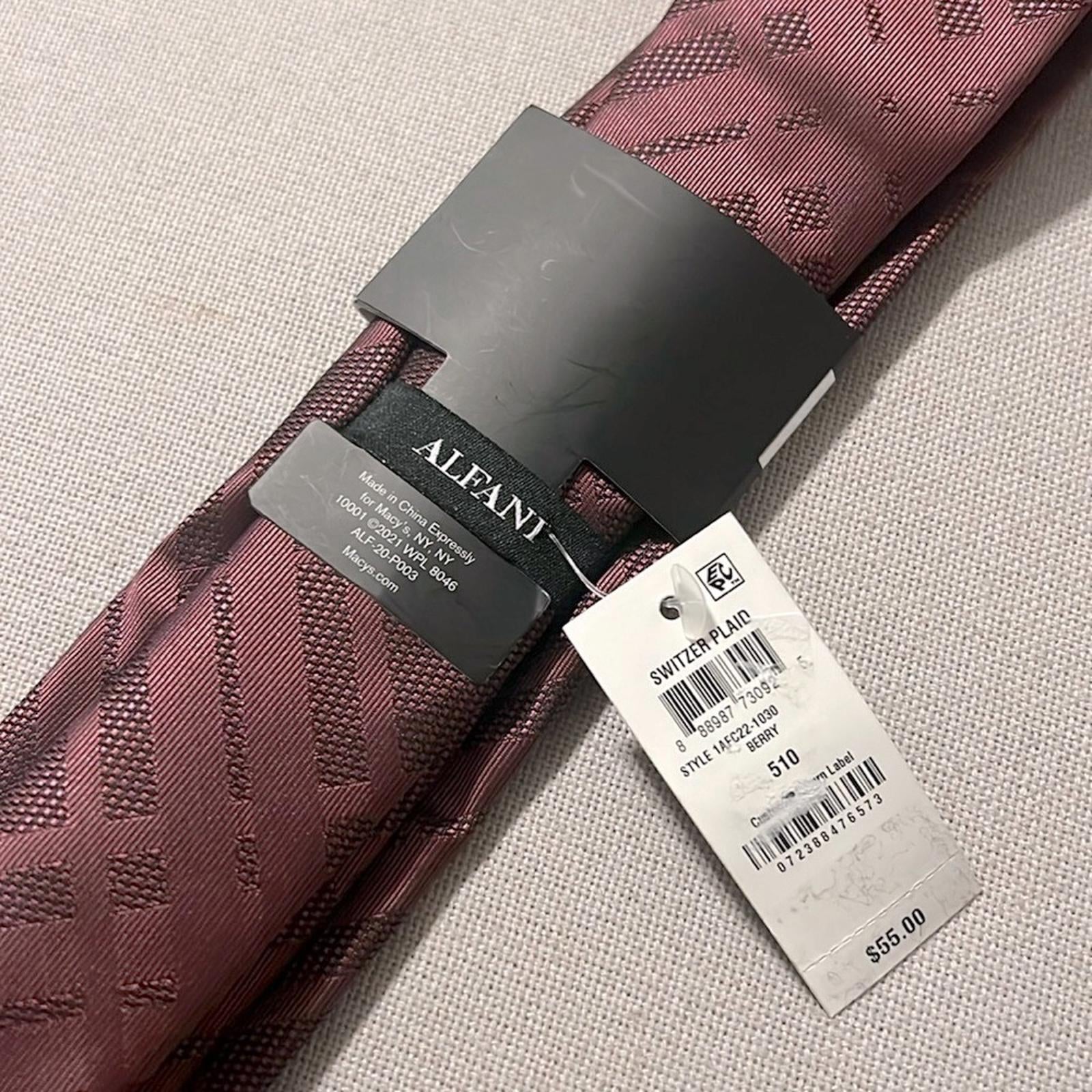 ALFATECH Stain Resistant Switzer Plaid Neck Tie, Style 1AFC22-1030 New with Tag