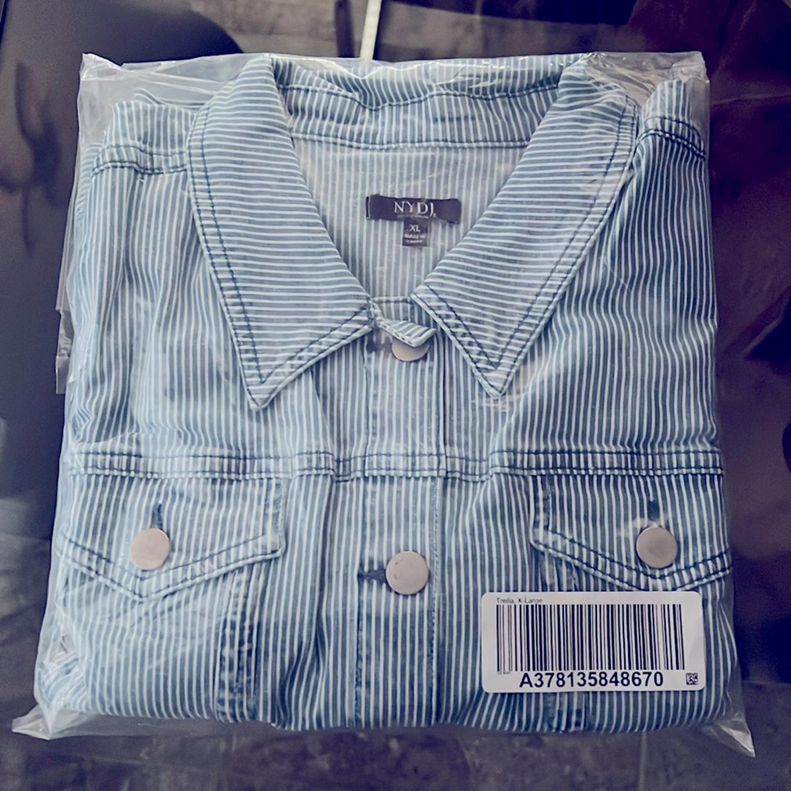 NYDJ 3/4 Slim Trucker Denim Jacket, Trella Size XL MRCT2876 New w/Tag SOLD OUT!