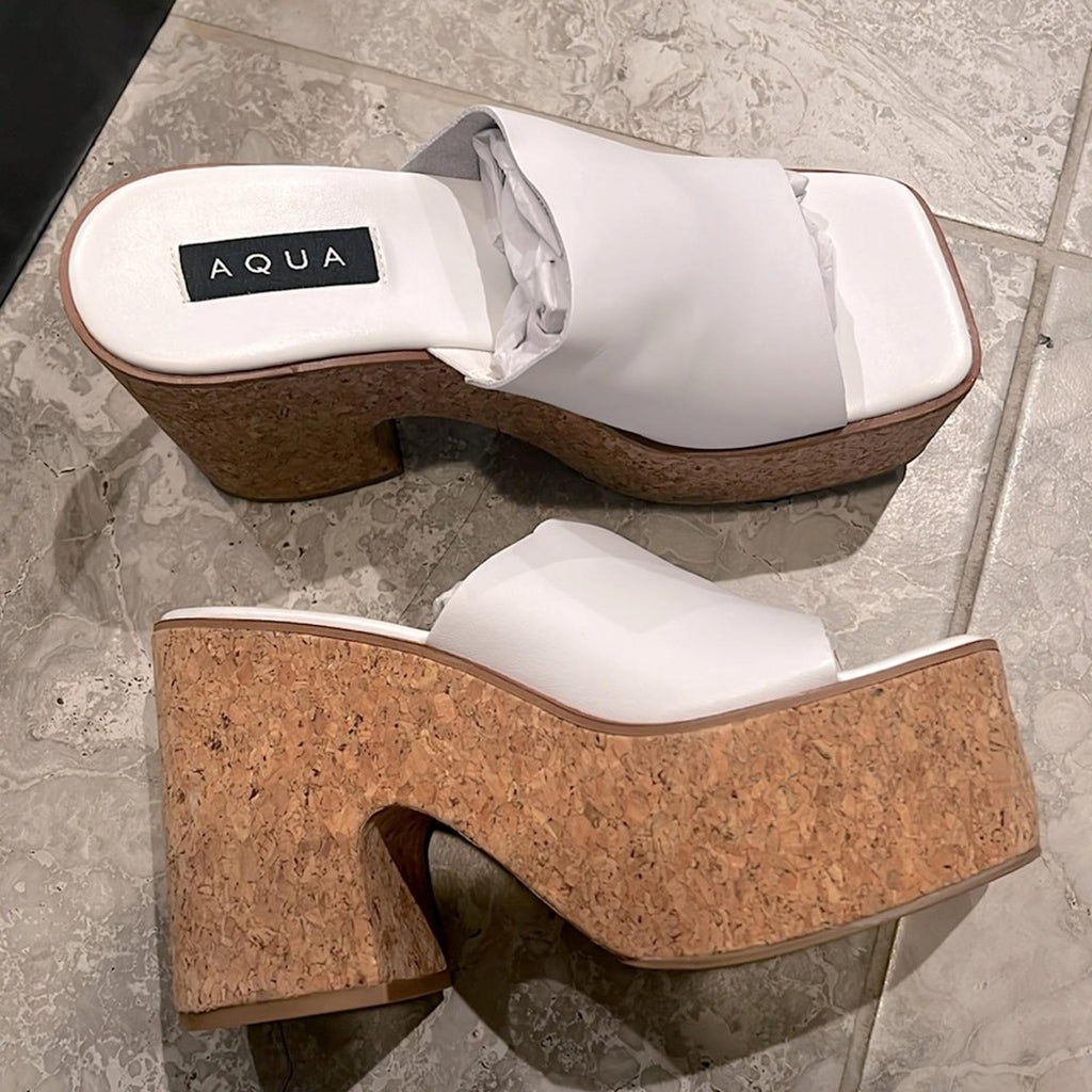 Aqua Oliva Slip On Platform High Heel Sandals in White Leather Size 9 New in Box