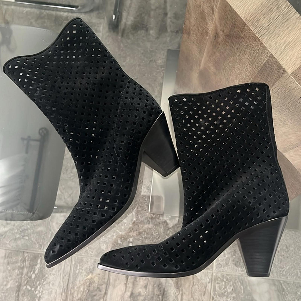 PAIGE Layla Leather Booties in Black, Size 6 New w/o Box Retail $398