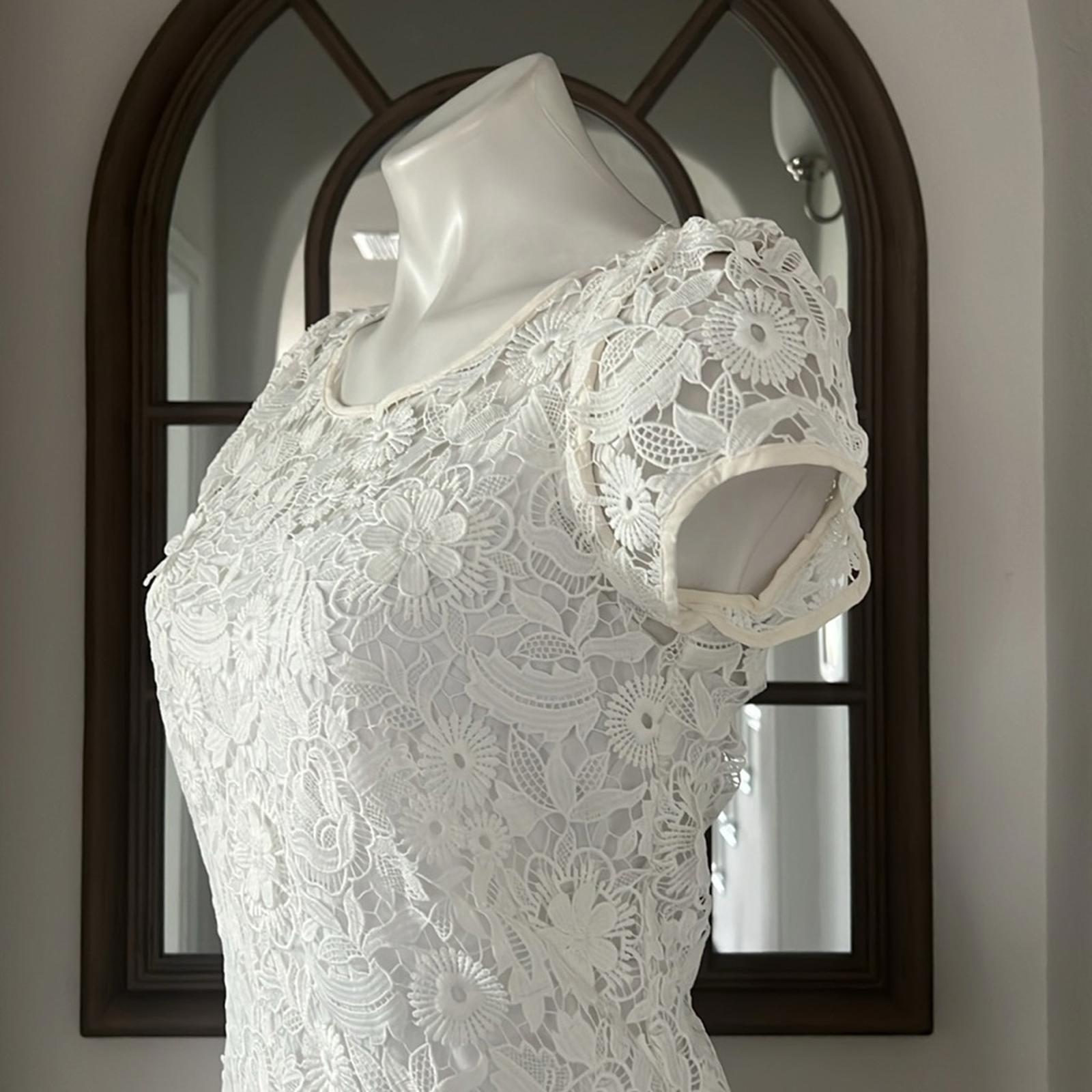 Milly Chloe 3-D Lace Dress in White, Size 2 New w/Tag Retail $395