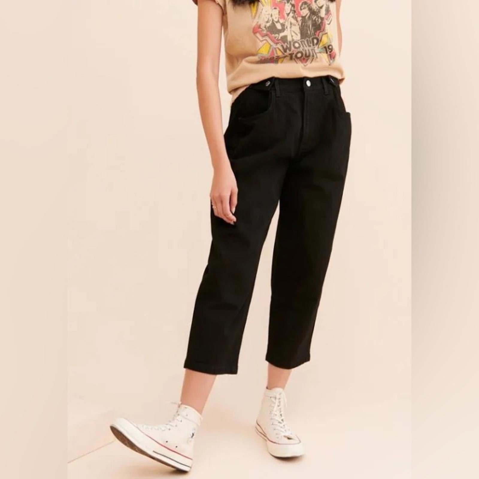 Anthropologie’s Edwin Maiia Cropped Wide Leg Jeans, Black Size S New w/Tag $228