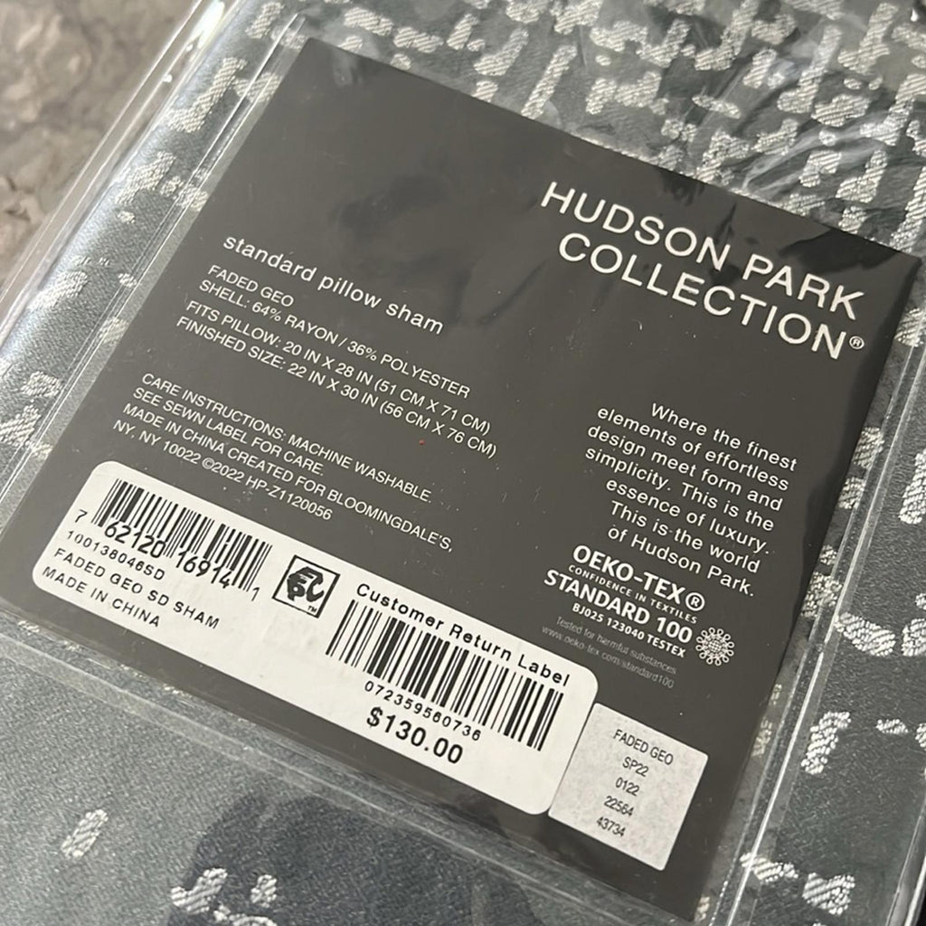 3-Pc Hudson Park Collection Faded Geometric Duvet +2 Shams, Size Queen NWT $660