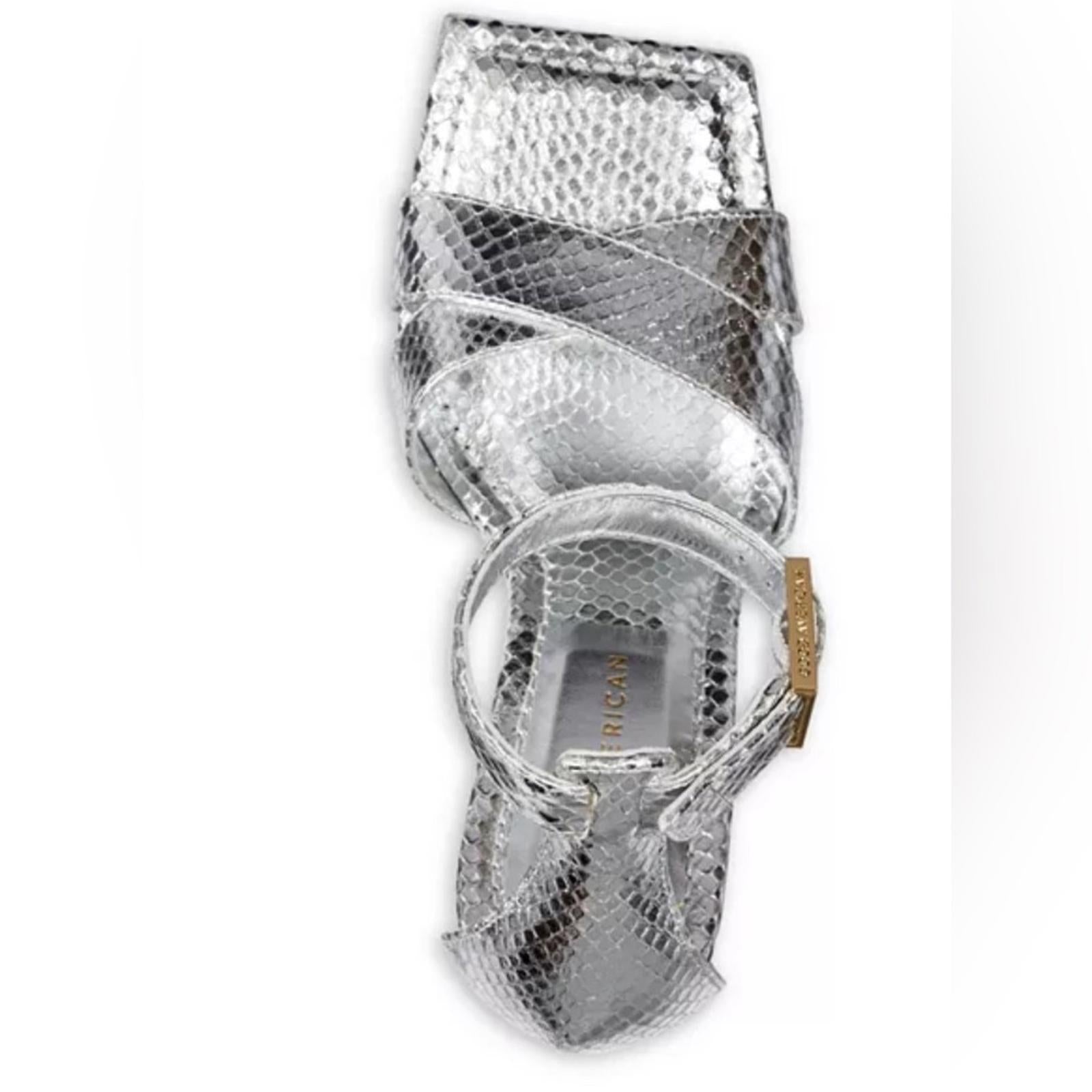 Good American Snake Embossed Platform High Heel Sandals in Silver, 6.5 NWT $185