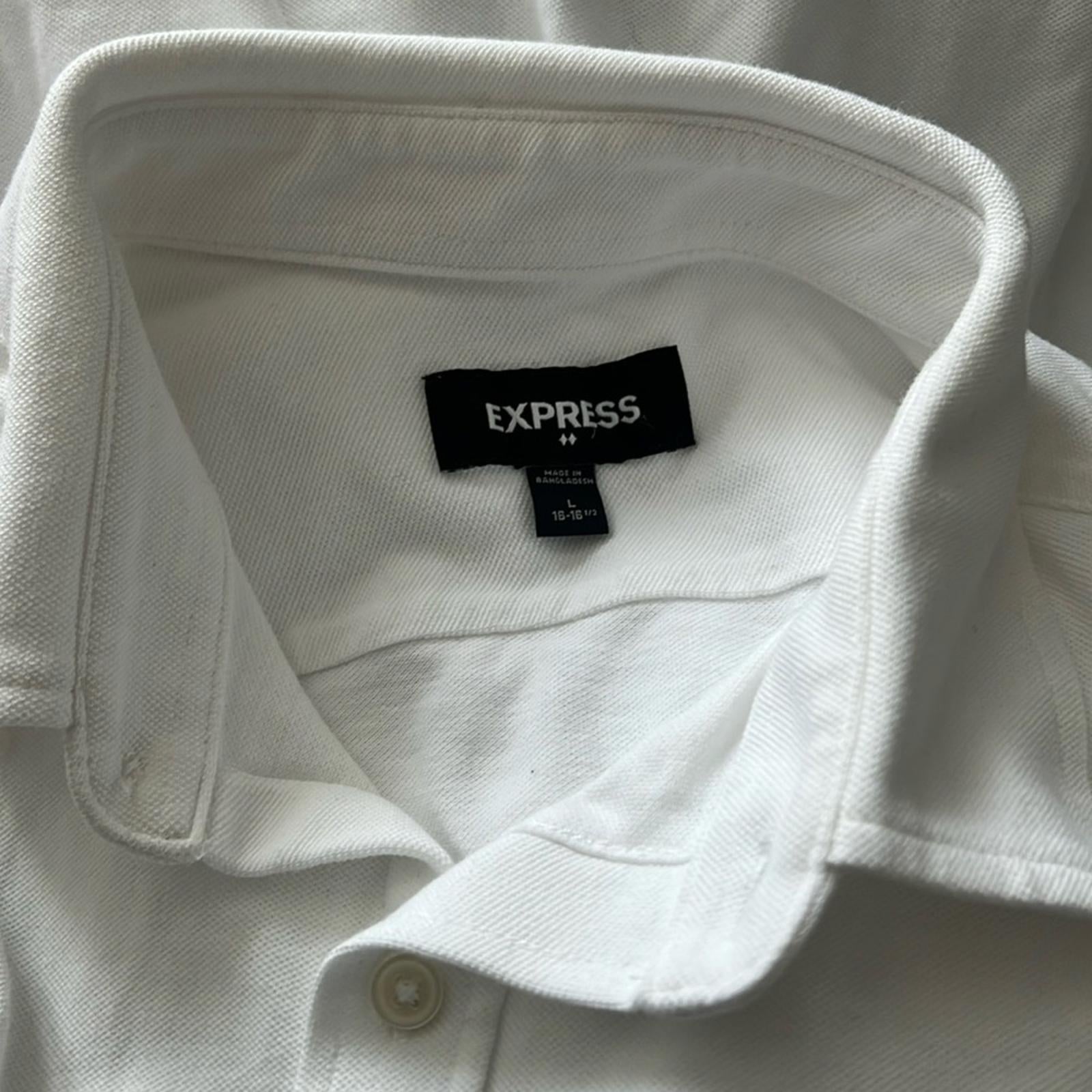 EXPRESS Cotton Textured Button Front Shirt in White, Size L (16-16.5) EXCELLENT!