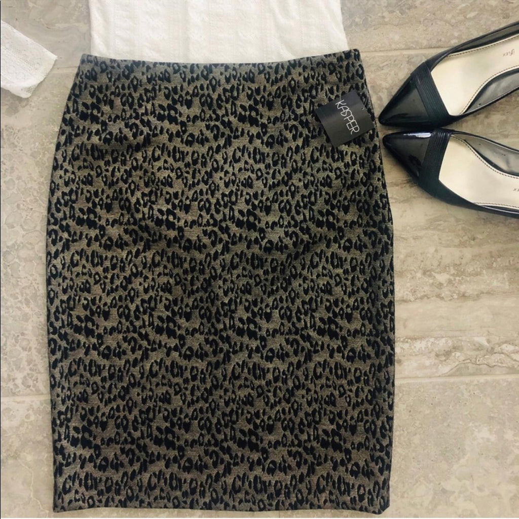 Kasper Jacquard Knit Pencil Skirt in Animal Print, Black Multi Size 18 New w/Tag