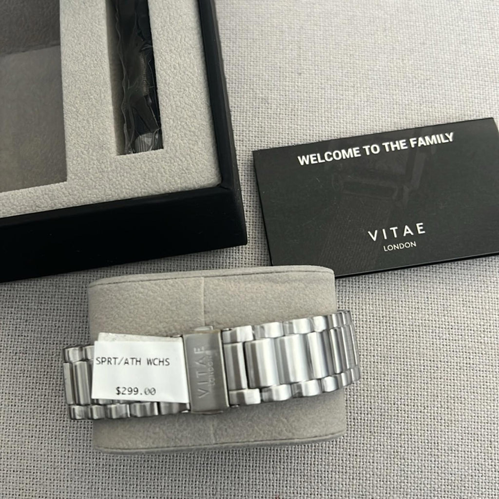 Vitae London Watch Elmington Silver Tone Stainless Steel Bracelet 44mm, NWT