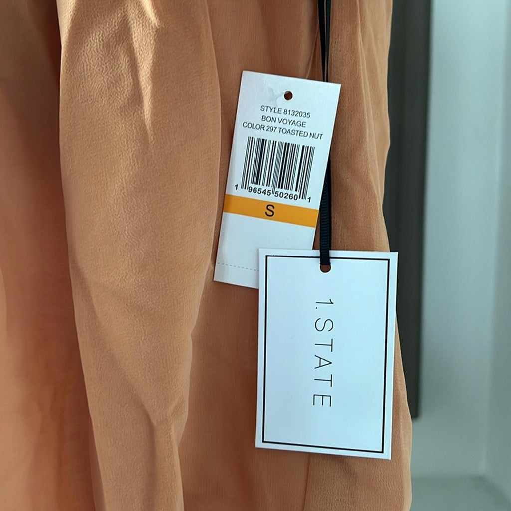 1.State xRevolve Off-The-Shoulder Peplum Blouse in Toasted Nut Size S, New w/Tag