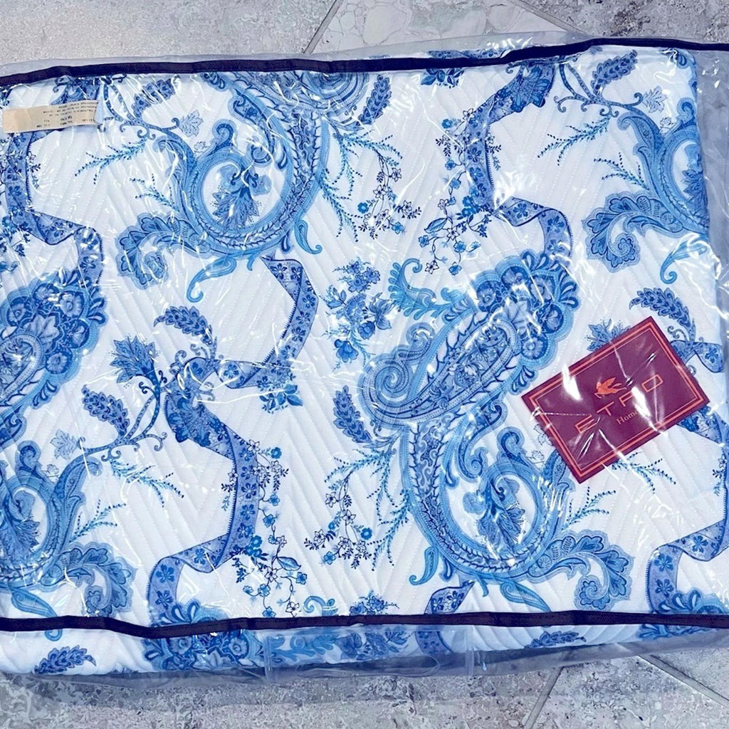 ETRO Home Loures Queen Quilted Bedspread, Paisley White & Blue, New with Tag