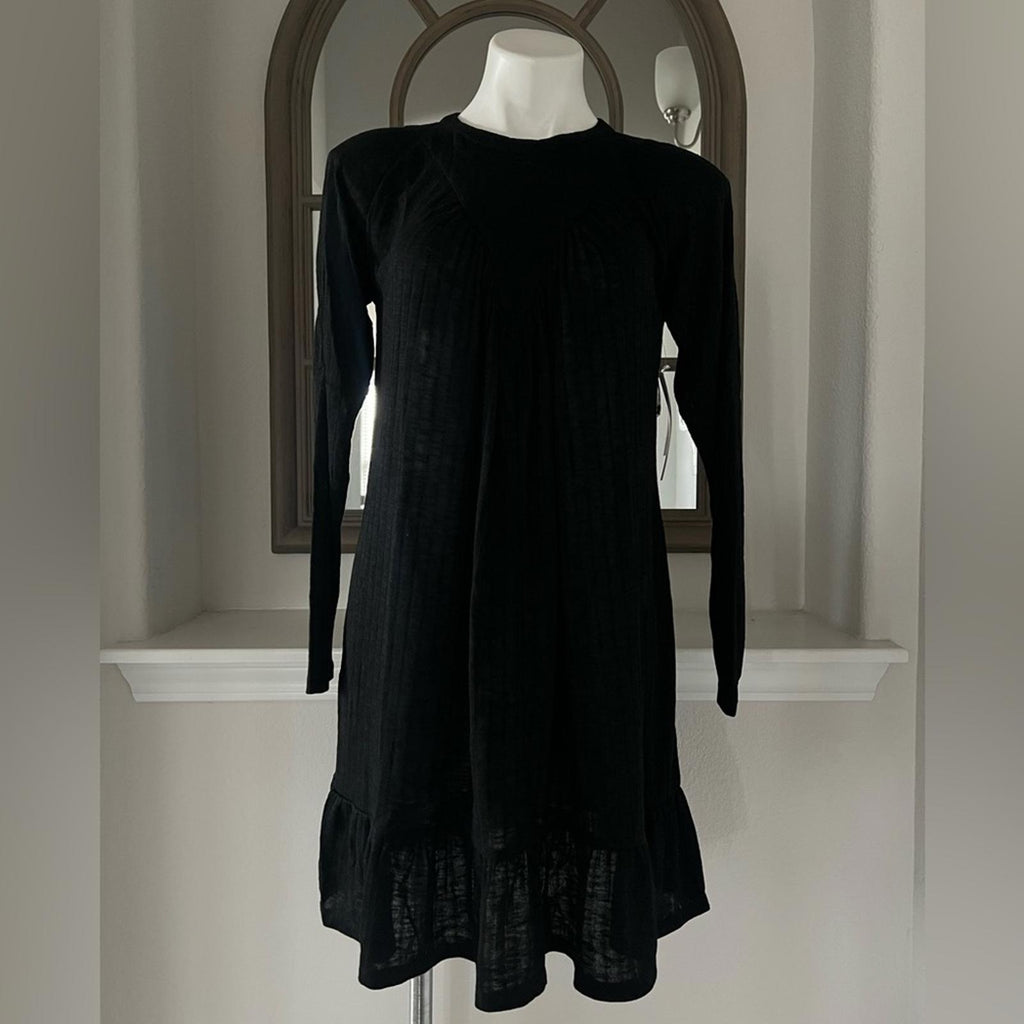 AQUA Long Sleeve Knit Smocked Dress, Black Size S New w/Tag Retail $78