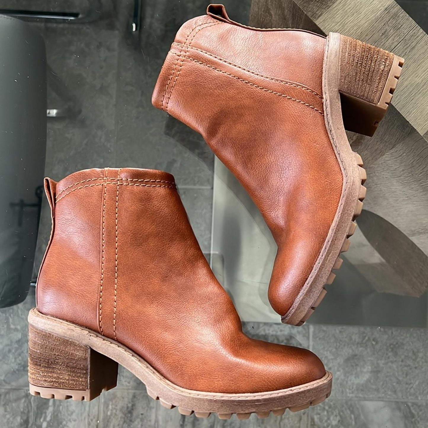 Zodiac Greyson Block Heel Boots in Cognac Size 6.5 New w/o Box Retail $149