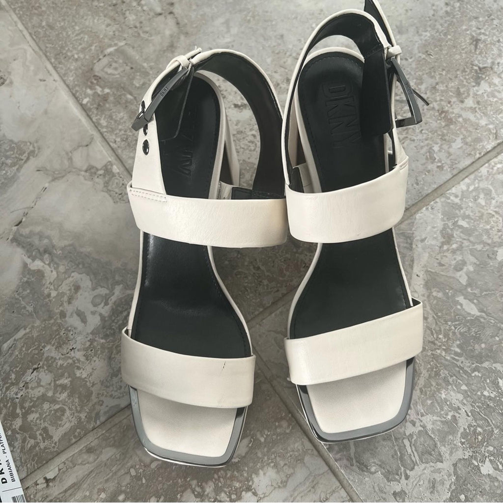 DKNY Bibiana Platform Sandals in Cream Size 9, Comes in Original Box Retail $139