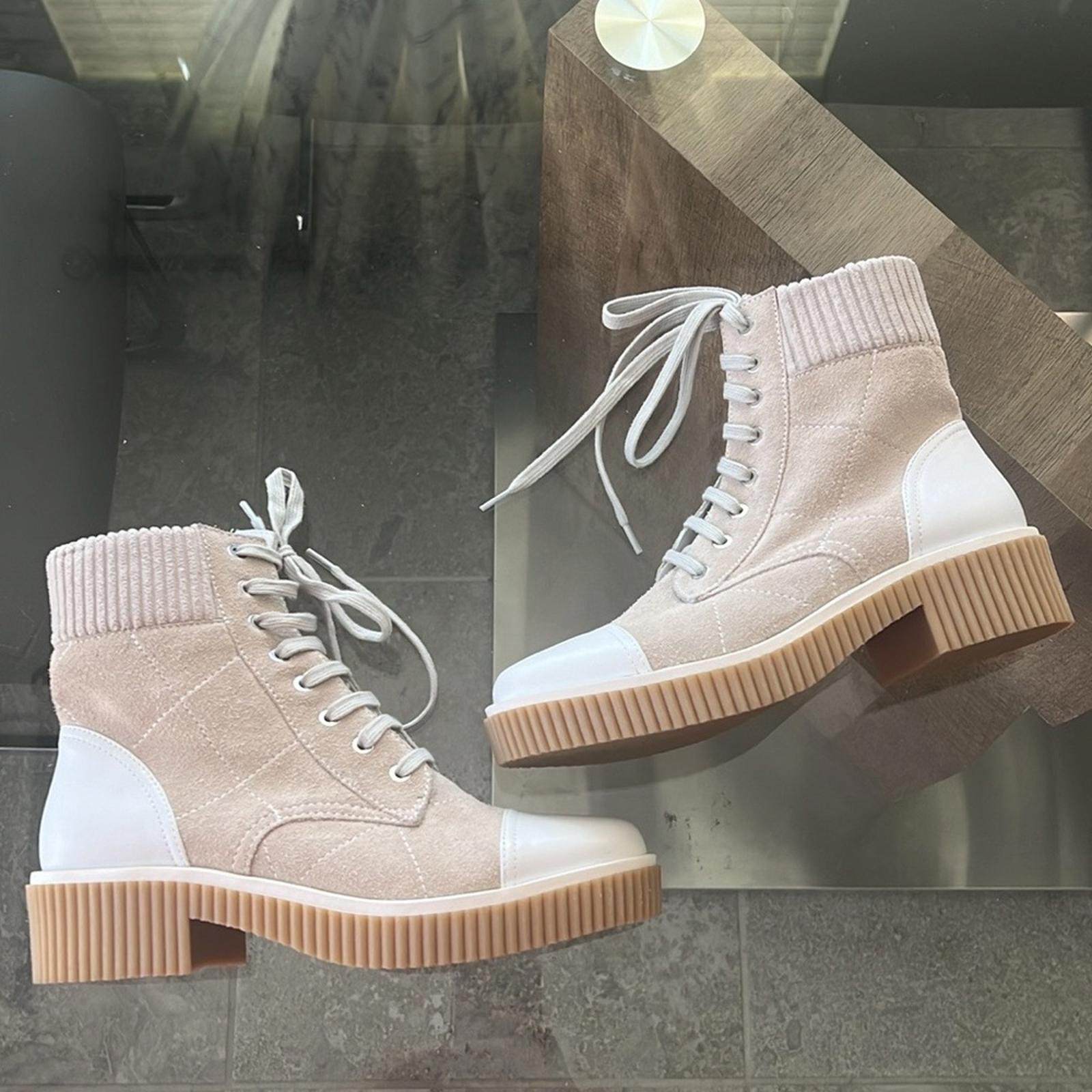 Vaneli Mage Boots in Light Grey Nival Combo, Size 7
New w/o Box Retail $250