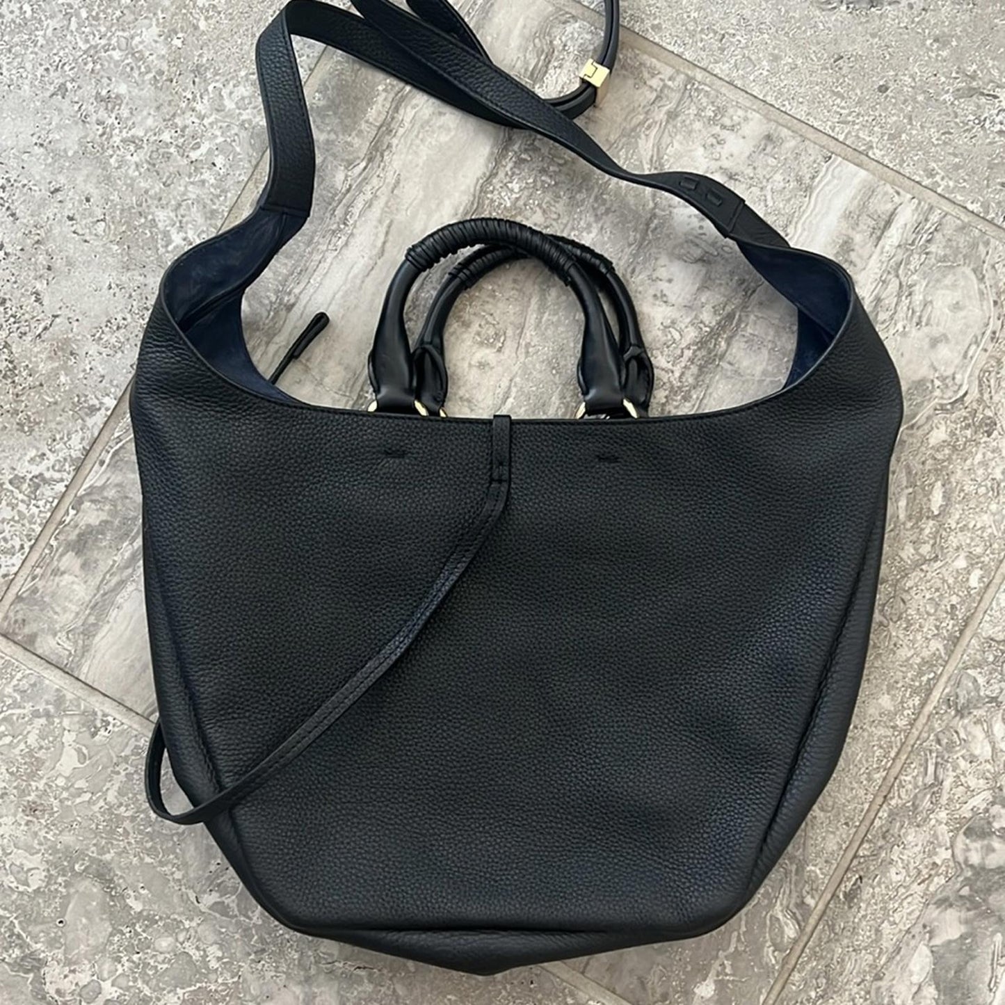Chloé Deia Medium Hobo Bag in Grained Calf Skin Black, New
