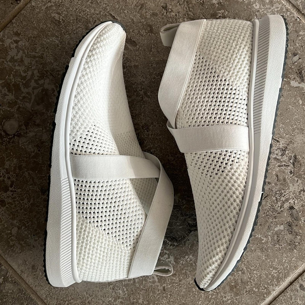 NEW Eileen Fisher Zing Stretch Knit Sneakers in White, Size 11 NEW w/o Box