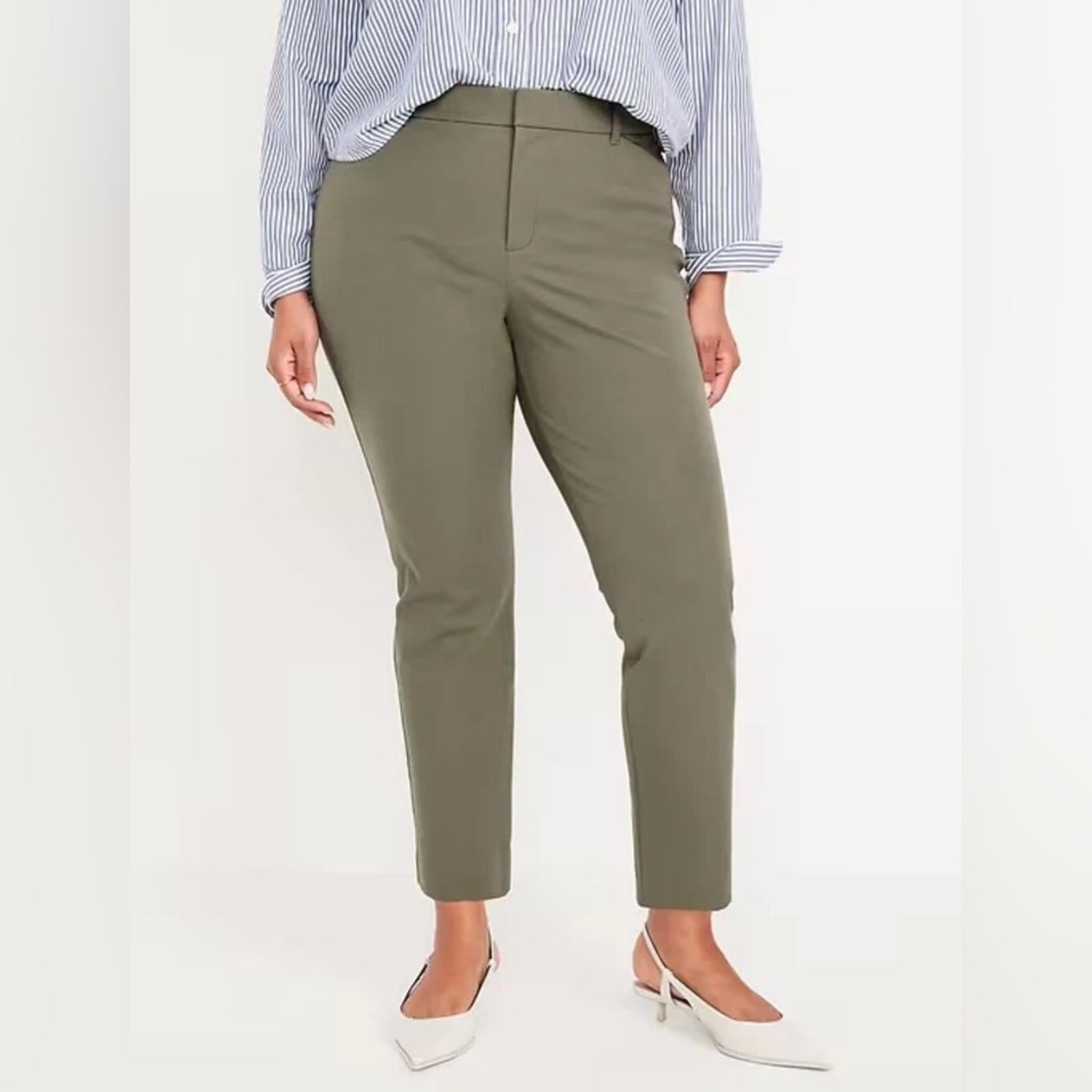 Old Navy Green High-Rise Pixie Skinny Ankle Pants Never-Fade, Size 24