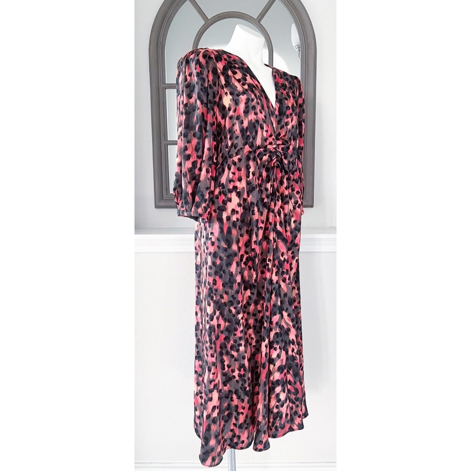 DKNY V-Neck Ruched Front Dress in Permission Multi, Size XL, New w/Tag