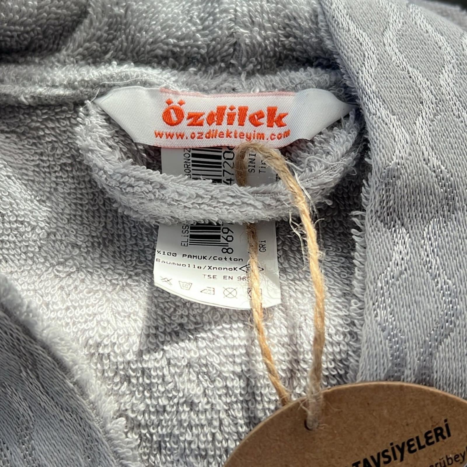 Özdilek Elissa 3-Piece Bathrobe Towel Bathrobe Set Bath Robe & Towels GREY €135