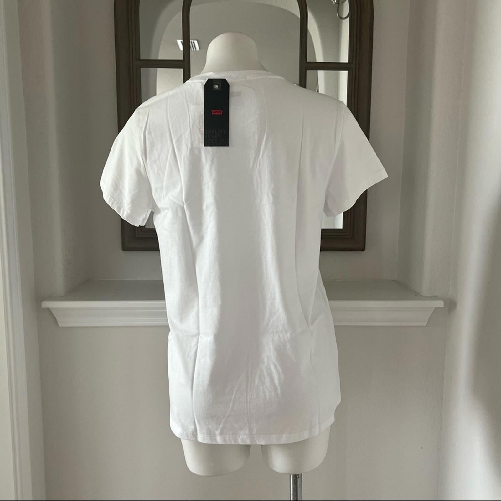 NWT Levi’s White Graphic Print T-Shirt Cotton Tee Size L New w/Tag