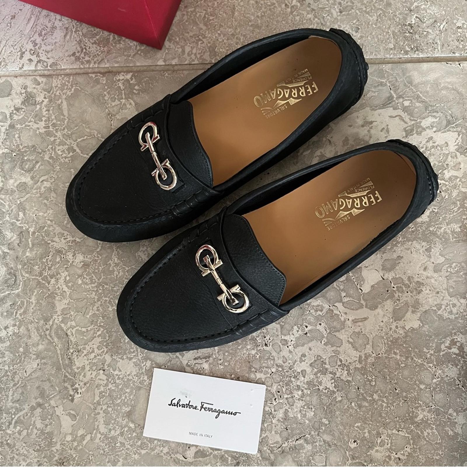Salvatore Ferragamo Odilia Nubuck Driving Loafers, Black Size 8 EXCELLENT!