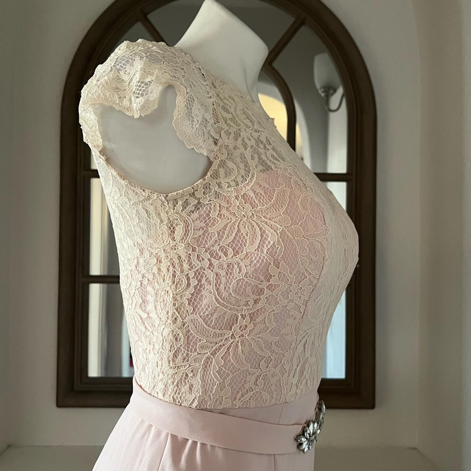 Jenny Packham Lace & Crepe Column Gown in Blush Pink, Size 4, New w/Tag $290