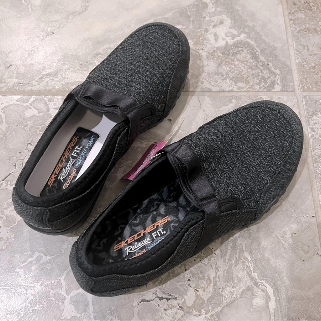 NEW Skechers Relaxed Fit Air-Cooled Memory Foam Slip-On Sneakers, Size 7.5