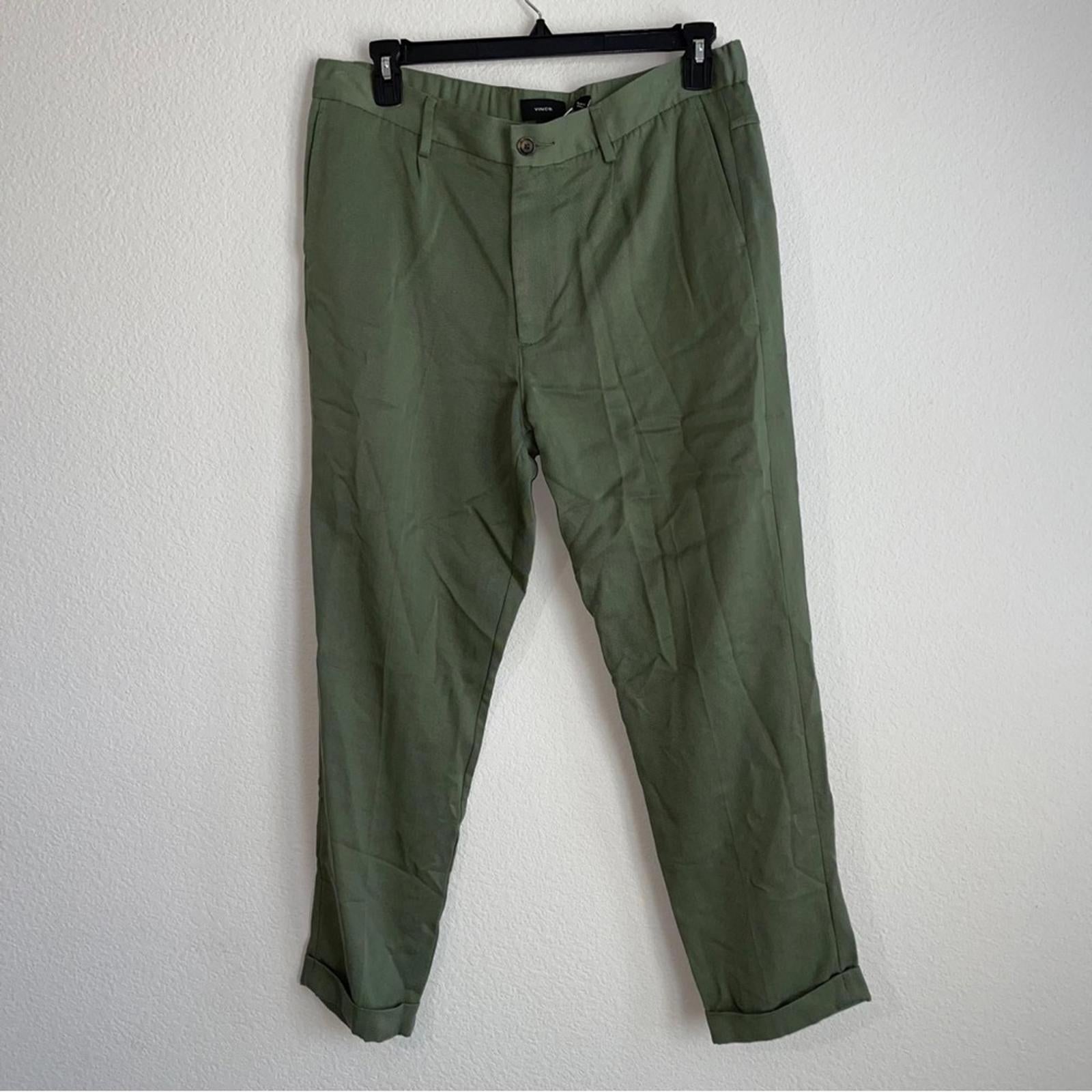 Vince Solid Cuffed Regular Fit Pants in Yucca Pine, Size 34 New w/Tag $275