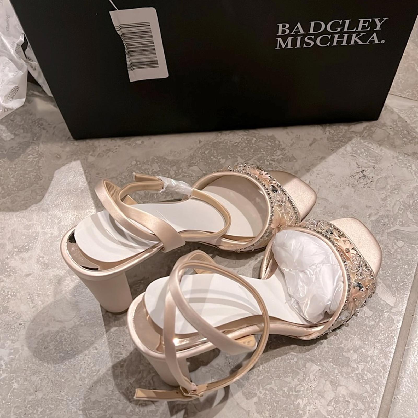 NEW Badgley Mischka Tayten Satin Crystal Ankle Strap Sandals Size 6, Retail $235