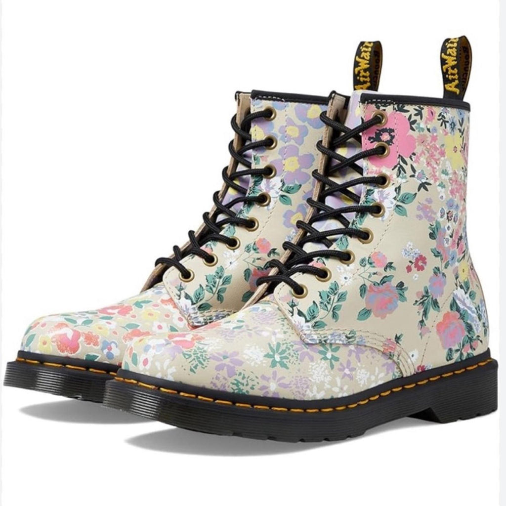 Dr. Martens 1460 Floral Lace Up Boots, Floral Beige, Size 5 New w/o Box