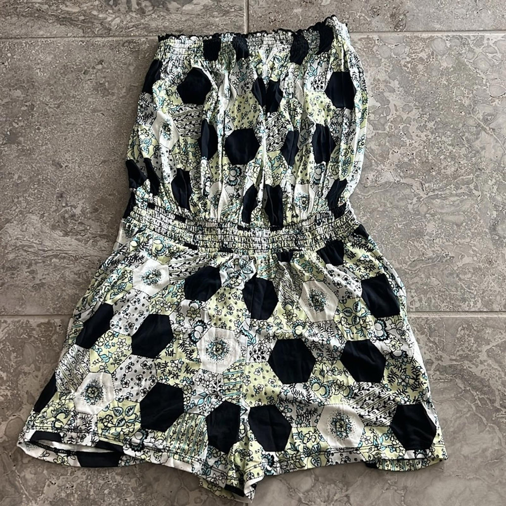 BP. Print Off the Shoulder Romper in Black Green Honeycomb Floral Size XS, NWT