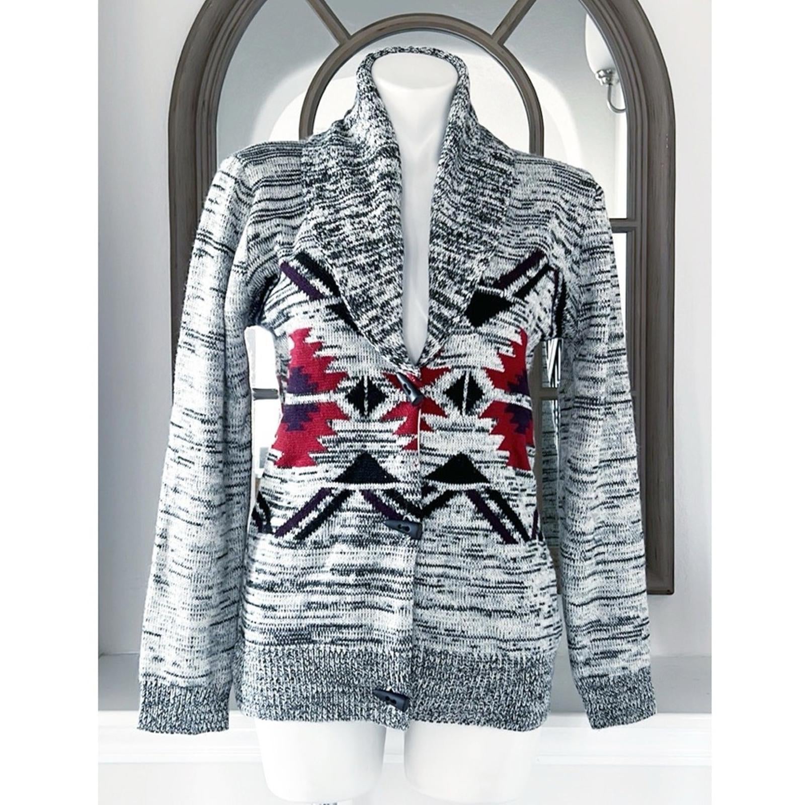 Lucca Couture Aztec Cardigan Front Button Size L EXCELLENT!