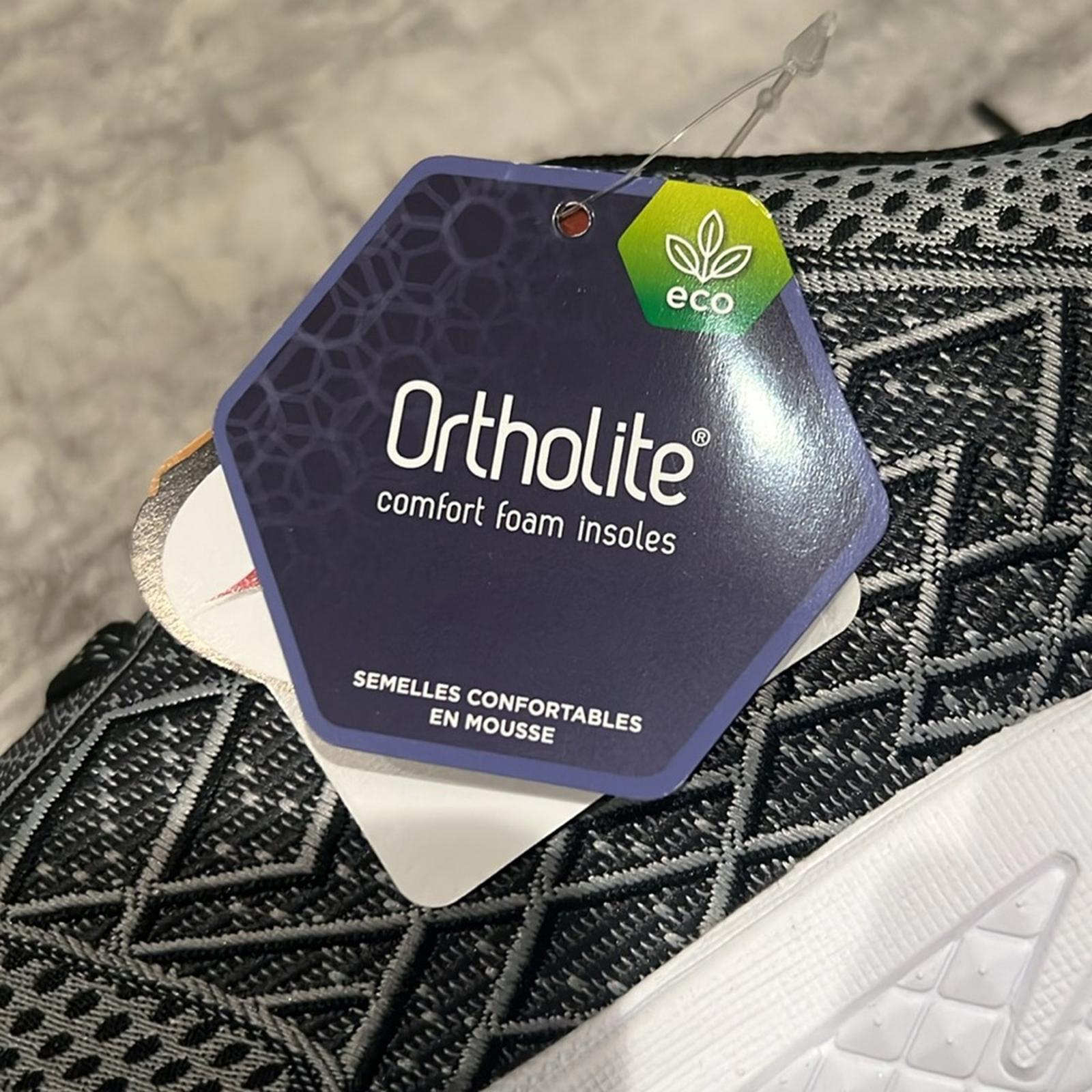 Propet One Walking Shoes Women’s Sneakers Size 13 New in Box