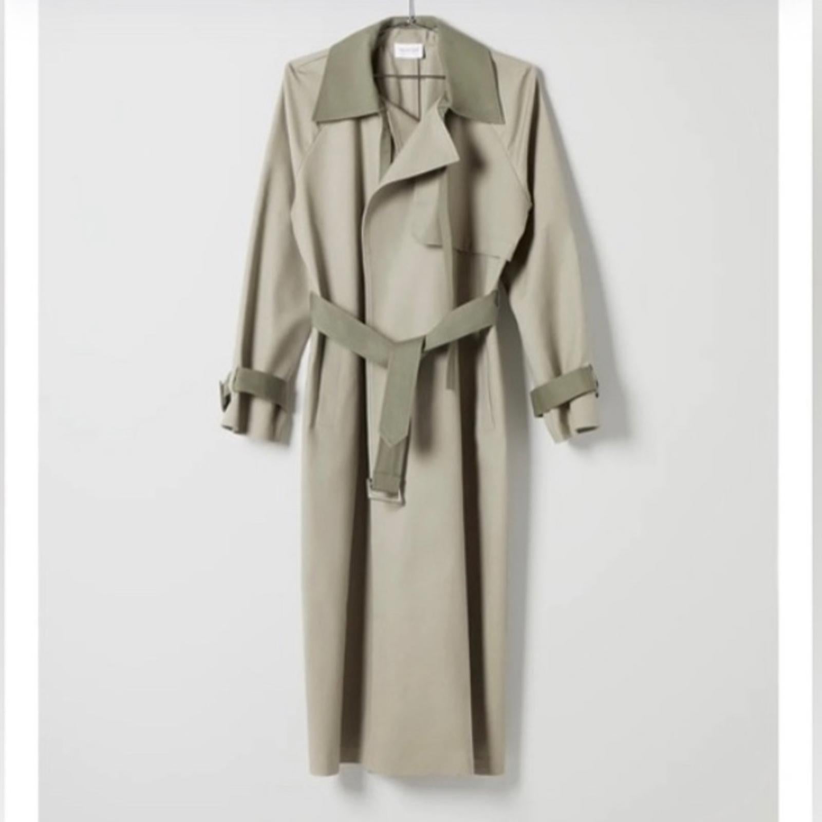 Who What Wear Clare Trench Coat with Contrast Collar Size XS, New w/Tag