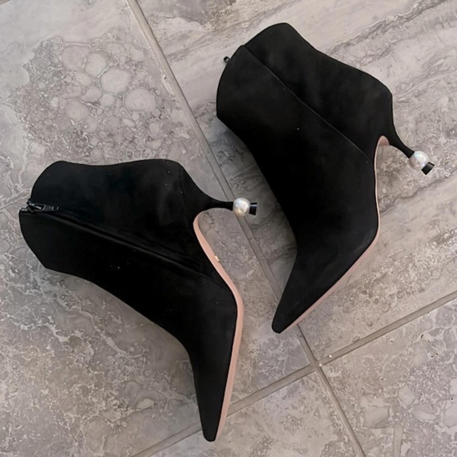 Giambattista Valli Pointed-Toe Suede Heeled Booties Black Size EU 38 NEW $1,090