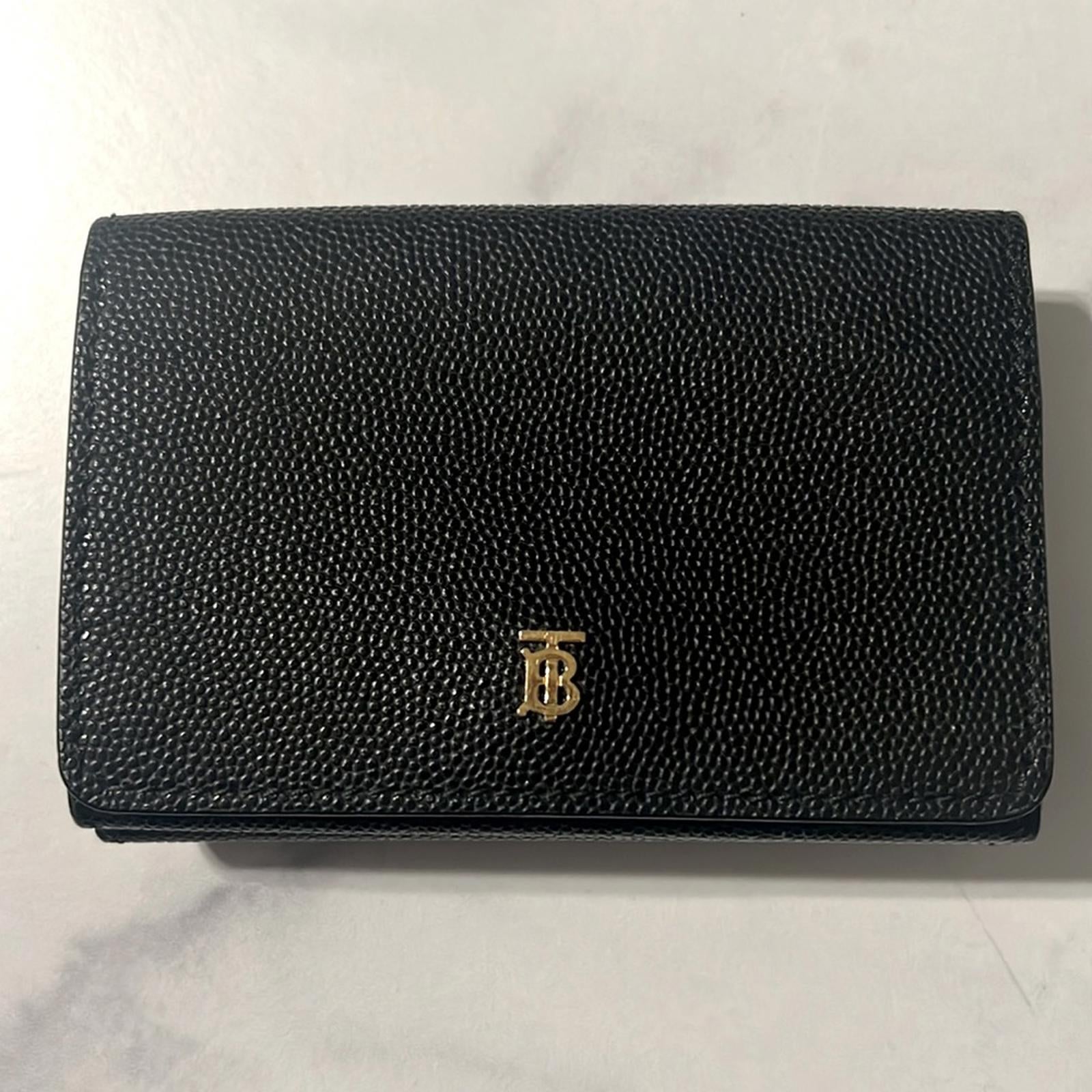 Burberry Pebbled Leather Lark TB Compact Wallet in Black EXCELLENT!