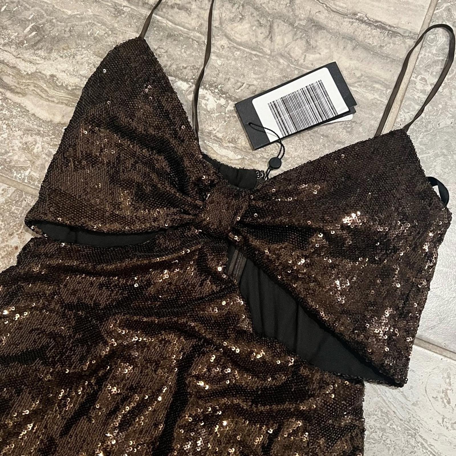 Halston Chloe Cutout Sequined Tulle Gown, Brown Size 4 New w/Tag Retail $595