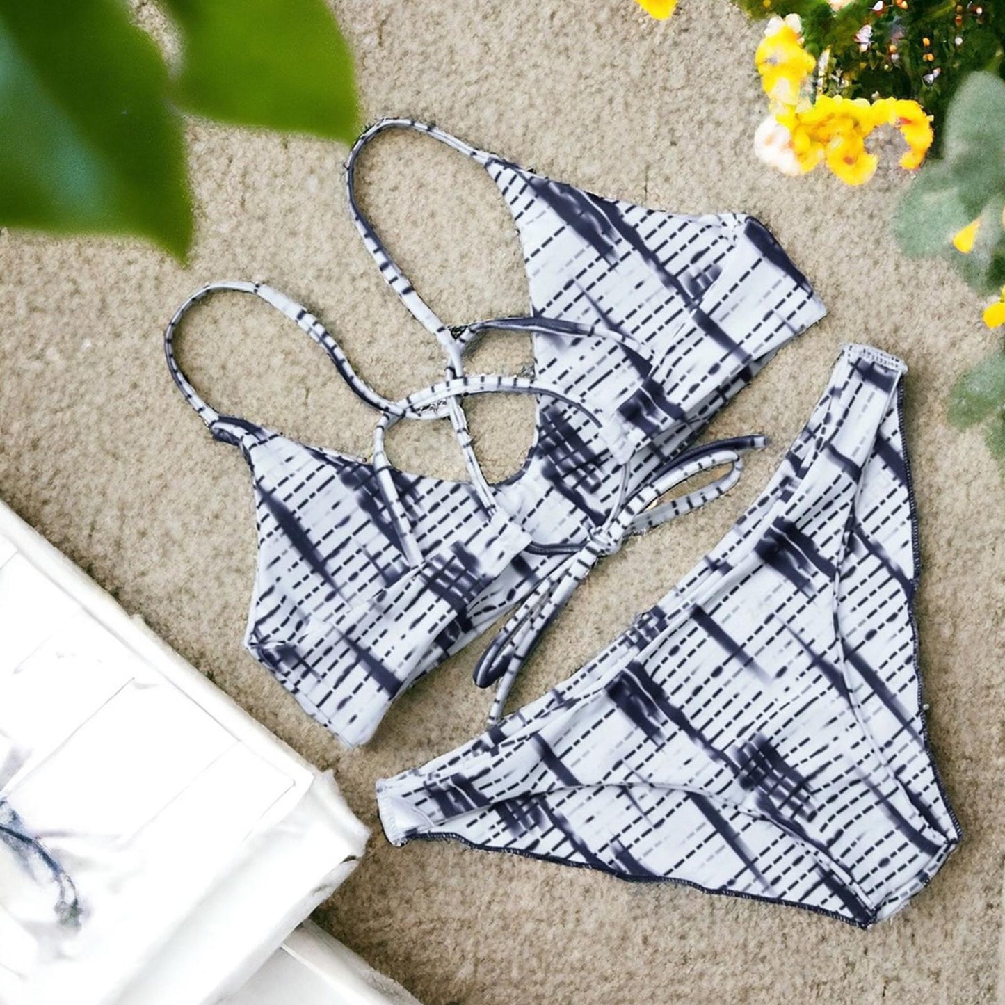 ZAFUL Blue Stripe Printed Cross Back Bikini Set Size L NEW