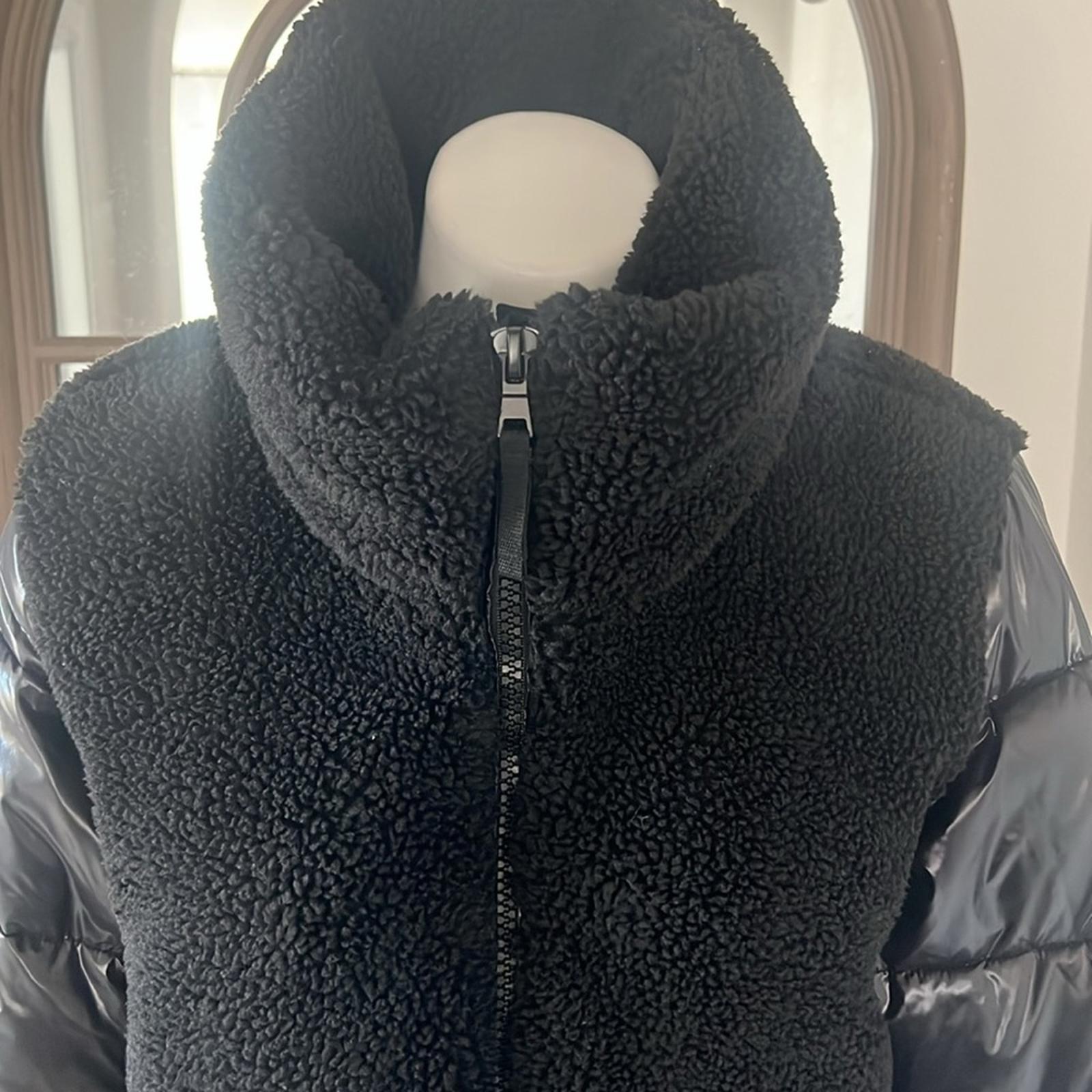 Aqua Bloomingdale’s Mixed Media Puffer Coat Jacket in Black, Size XL NEW w/Tag