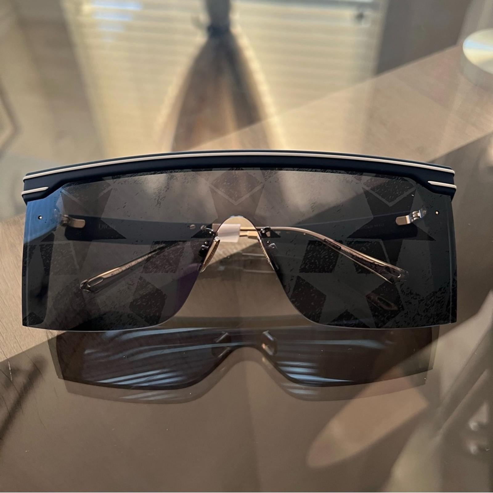 Dior Unisex Sunglasses Matte Navy Blue DIORCLUBM1U31B7 w/Case & Wipe NEW